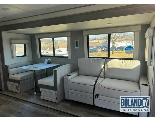 2024 Coachmen Catalina Legacy Edition 283RKS Travel Trailer at Boland RV STOCK# TT101 Photo 5