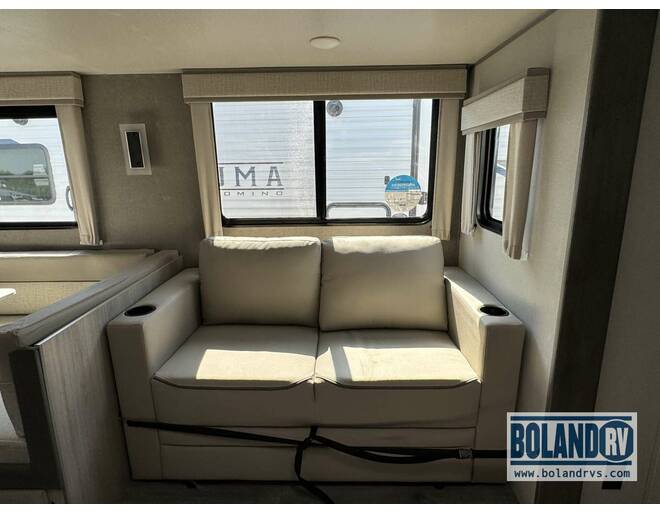 2024 Coachmen Catalina Legacy Edition 263BHSCK Travel Trailer at Boland RV STOCK# TT104 Photo 9